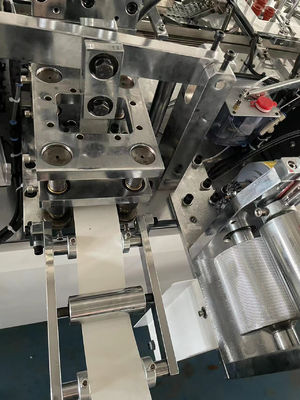 90-100 Stück/Min. Vollautomatische Papierbechermachmaschine Einwegpapier-Kaffeebecherformmaschinen mit 9 kW Leistung