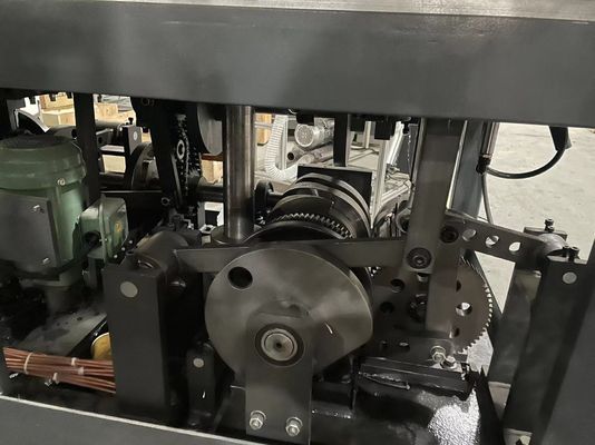 Doppelwandpapier Kaffeetasse Herstellmaschine 70-90 Stück/Min 2-16oz Tasse Formen Maschine für Tassen 1800 kg Produktionskapazität