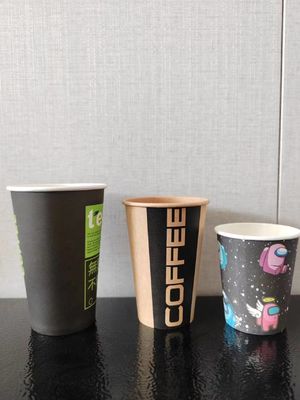 65-85 Stück/Min. Automatische Papierbechermachmaschine Einwegpapier-Kaffeebecherformmaschine mit Kupferbar